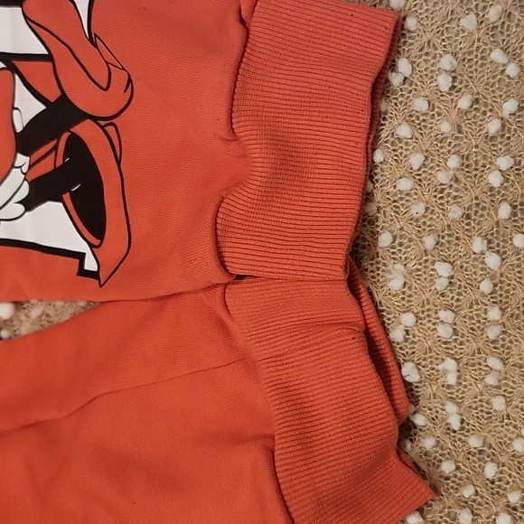 Minnie Mouse Sweatsuit - Picture 11 of 16